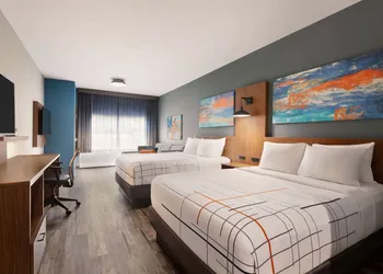 La Quinta Inn & Suites by Wyndham Brunswick/Golden Isles hotel thumbnail 6