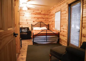 Au Sable Riverview Resort hotel thumbnail 6