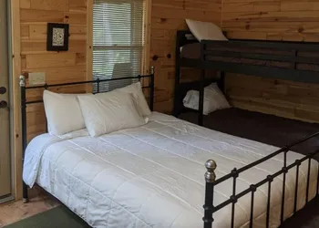 Au Sable Riverview Resort hotel thumbnail 8