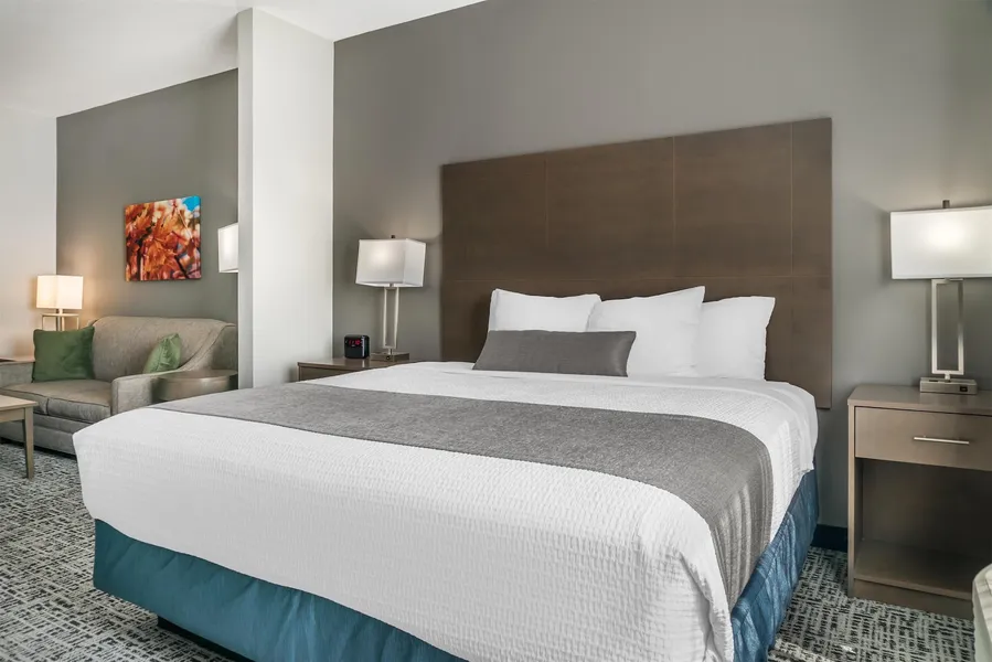 Best Western Plus Wayland Hotel hotel detail image 6