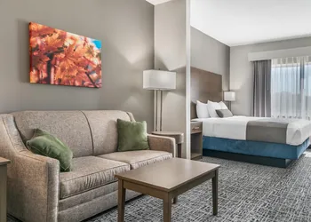 Best Western Plus Wayland Hotel hotel thumbnail 7