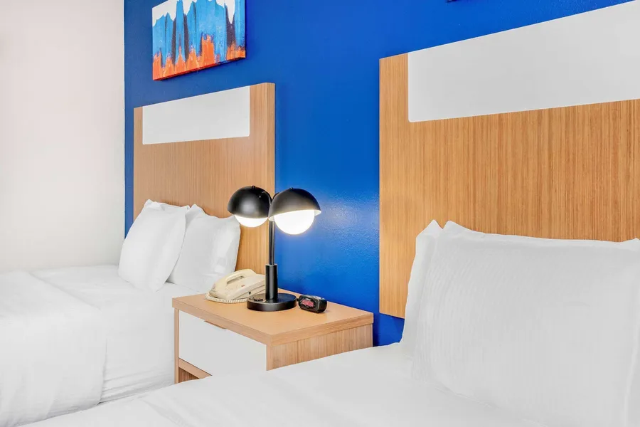 La Quinta Inn & Suites by Wyndham Katy hotel detail image 6
