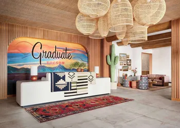 Graduate by Hilton Tucson hotel thumbnail 6