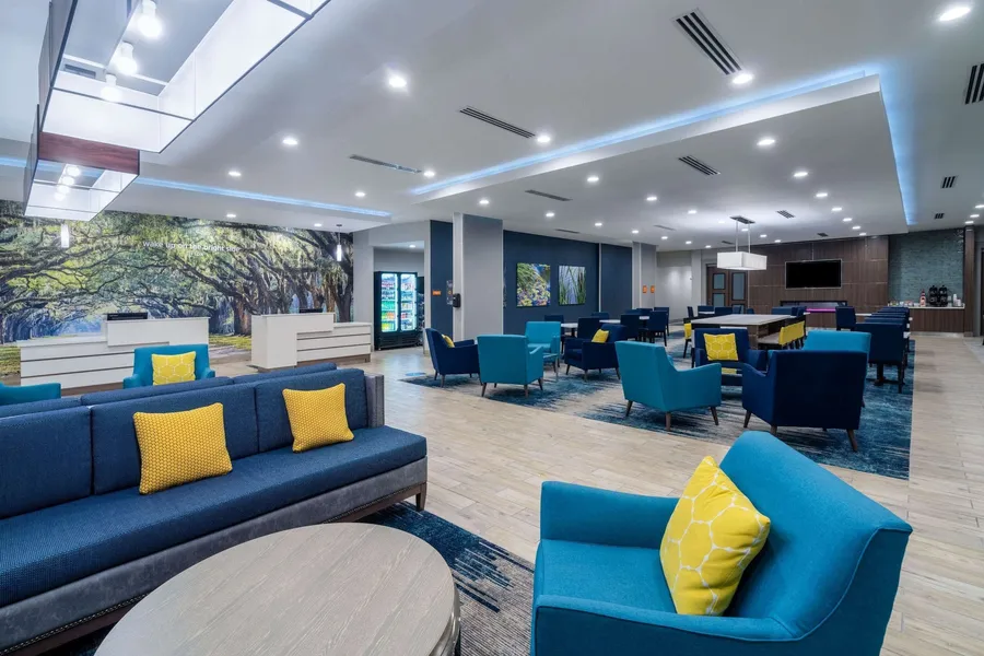 La Quinta Inn & Suites by Wyndham Tifton hotel detail image 6