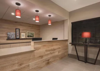 Country Inn & Suites by Radisson, Oklahoma City-Bricktown, OK hotel thumbnail 5