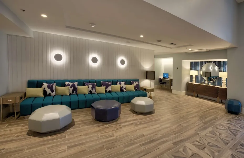 Hotel Maren Fort Lauderdale Beach, Curio Collection by Hilton hotel detail image 2