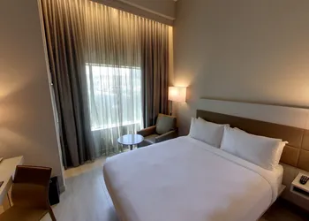 AC Hotel by Marriott Los Angeles South Bay hotel thumbnail 8