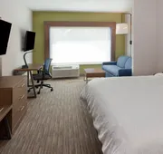 Holiday Inn Express & Suites Fayetteville by IHG hotel detail image 5