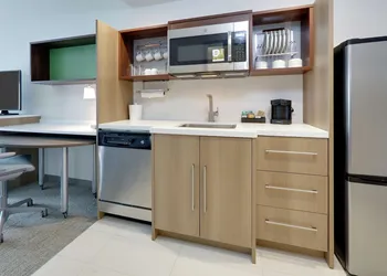 Home2 Suites BY Hilton Hagerstown hotel thumbnail 6