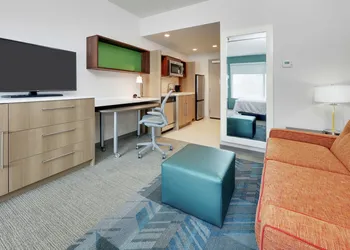 Home2 Suites BY Hilton Hagerstown hotel thumbnail 8