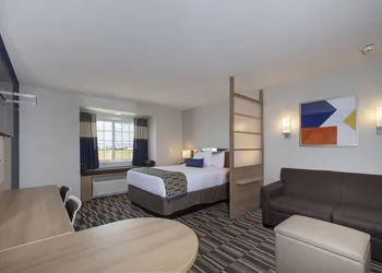 Microtel Inn & Suites by Wyndham Loveland hotel thumbnail 6