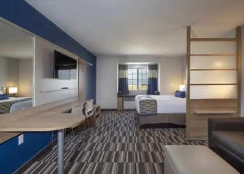 Microtel Inn & Suites by Wyndham Loveland hotel thumbnail 7