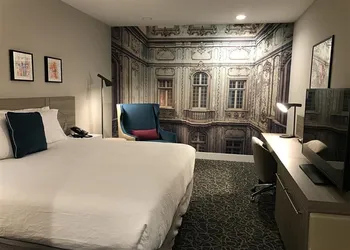 Hilton Garden Inn Wichita Downtown hotel thumbnail 3
