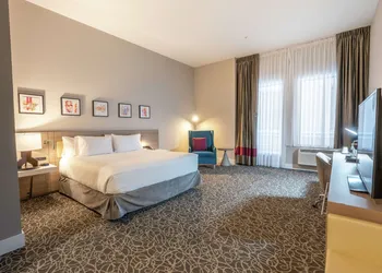 Hilton Garden Inn Wichita Downtown hotel thumbnail 5