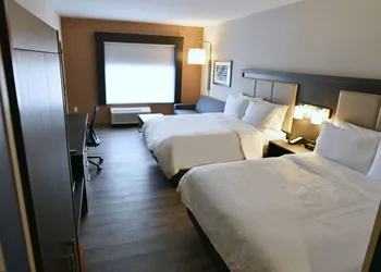 Holiday Inn Express & Suites Jersey City - Holland Tunnel by IHG hotel thumbnail 3