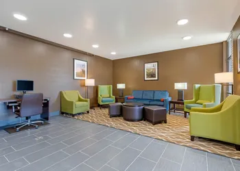 Comfort Inn & Suites Michigan City South hotel thumbnail 5