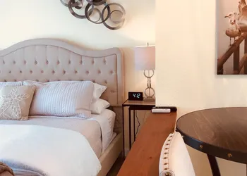 Seafoam Lodge hotel thumbnail 2