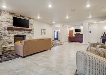 Cobblestone Hotel & Suites - Cozad hotel thumbnail 2
