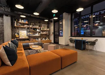 Moxy Nashville Downtown hotel thumbnail 5