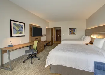Holiday Inn Express & Suites Charlotte Southwest by IHG hotel thumbnail 4