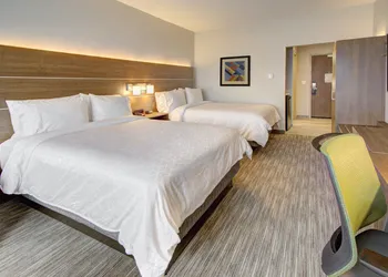 Holiday Inn Express & Suites Charlotte Southwest by IHG hotel thumbnail 7