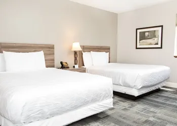 Harvest Inn hotel thumbnail 4