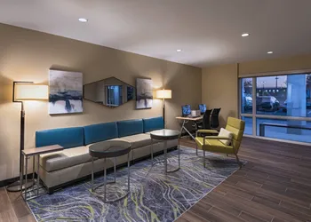 TownePlace Suites by Marriott Naples hotel thumbnail 3