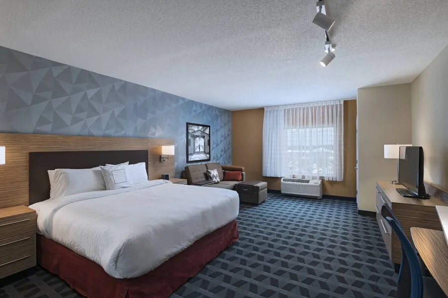 TownePlace Suites by Marriott Naples hotel detail image 6