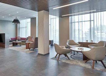 Courtyard by Marriott Albany Airport hotel thumbnail 3