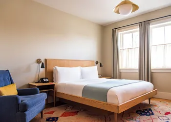 Hotel Kinsley hotel thumbnail 4
