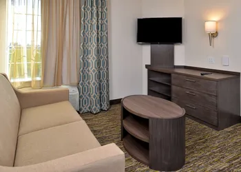 Candlewood Suites Lodi by IHG hotel thumbnail 6