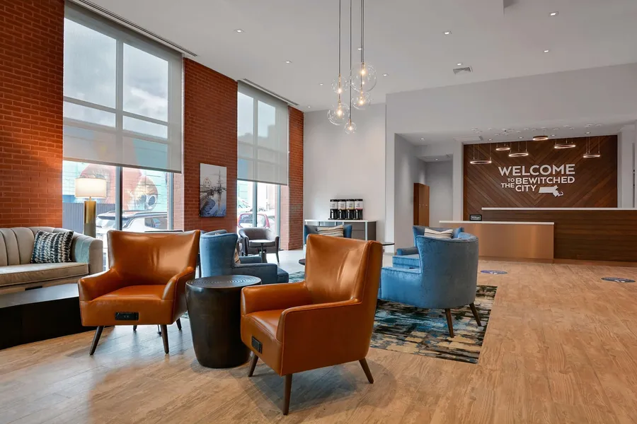 Hampton Inn Salem Boston hotel detail image 6