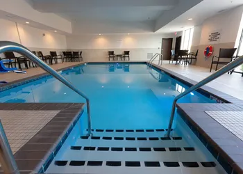 Holiday Inn Express & Suites Kingfisher by IHG hotel thumbnail 8