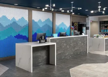 Tru by Hilton Denver Airport Tower Road hotel thumbnail 4