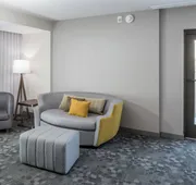 Courtyard by Marriott Hilton Head Island hotel detail image 7