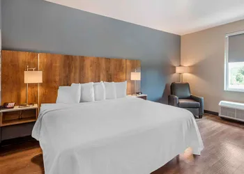 Extended Stay America Premier Suites Phoenix Chandler Downto hotel thumbnail 8