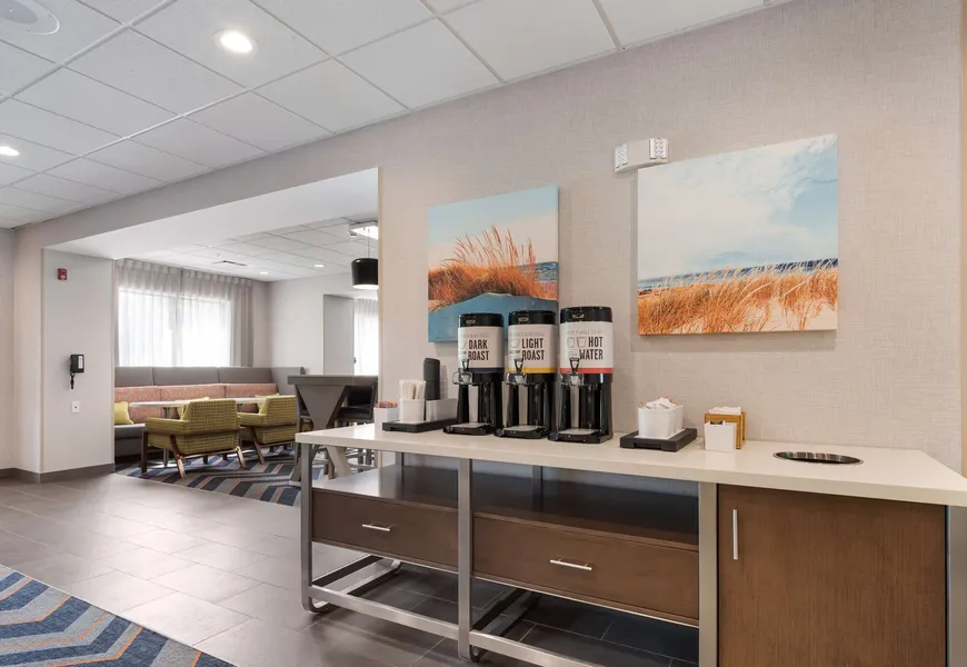 Hampton Inn Niles hotel detail image 2