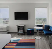 Aloft by Marriott Columbus University District hotel detail image 4