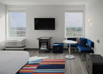 Aloft by Marriott Columbus University District hotel thumbnail 4