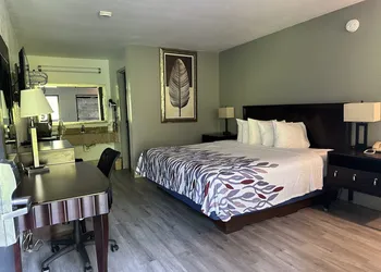Riverview Inn hotel thumbnail 4
