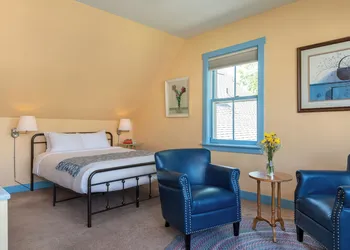 Old Stagecoach Inn hotel thumbnail 4