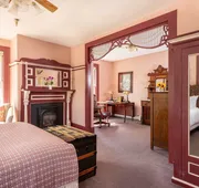 Old Stagecoach Inn hotel detail image 7