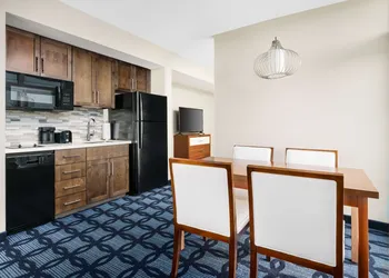 Homewood Suites by Hilton Myrtle Beach Oceanfront hotel thumbnail 6