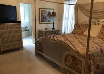 Rose House Inn hotel thumbnail 3