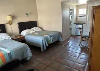 Sea Shore Motel hotel thumbnail 6