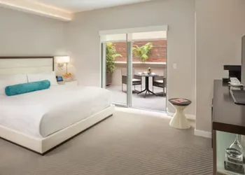 Hotel VIA hotel thumbnail 6