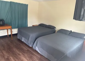 Custom Stay hotel thumbnail 2