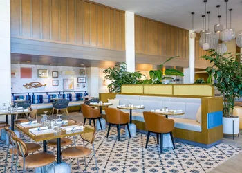 Inn at the Pier Pismo Beach, Curio Collection by Hilton hotel thumbnail 3
