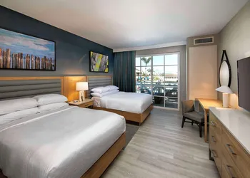 Inn at the Pier Pismo Beach, Curio Collection by Hilton hotel thumbnail 5