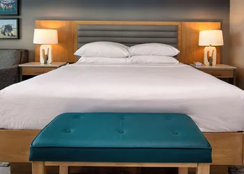 Inn at the Pier Pismo Beach, Curio Collection by Hilton hotel thumbnail 6